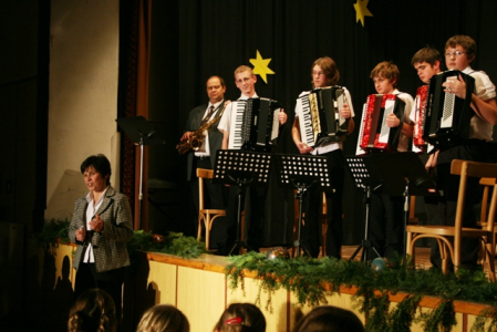 Akordeonový orchestr ZUŠ_3